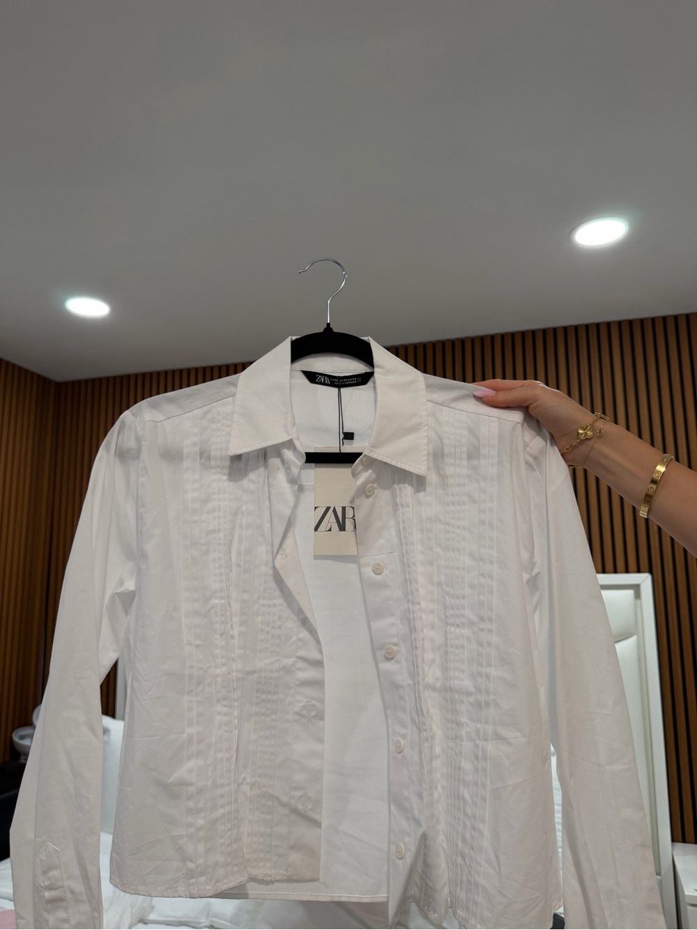 Zara White Pleated Front Shirt